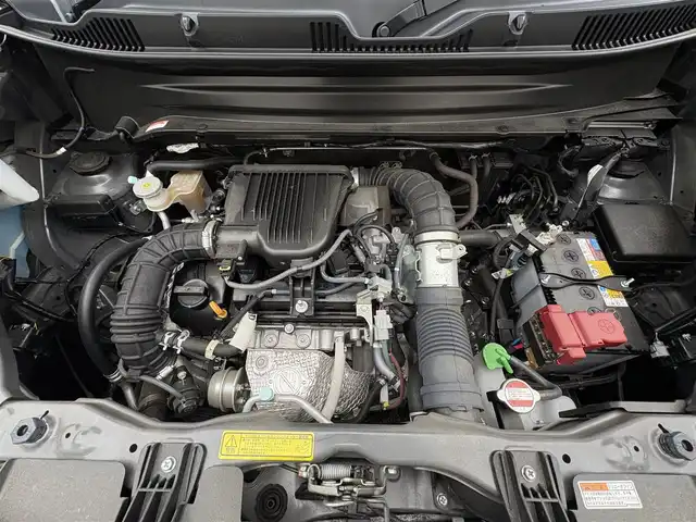 スズキ クロスビー HYBRID MZ 岩手県 2018(平30)年 1.9万km ミネラルグレーメタリック 3トーンコーディネート 禁煙車/ターボ/４WD/クルーズコントロール/前席シートヒーター/デュアルセンサーブレーキサポート/社外SDナビ/→フルセグTV/Bluetooth/CD/FM/AM/バックカメラ/ステアリングスイッチ/横滑り防止装置/リアコーナーセンサー/レーンキープアシスト/ダウンヒルアシストコントロール/オートライト/オートマチックハイビーム/フォグライト/〇プッシュスタート/〇パドルシフト/〇電動格納ミラー/〇ウィンカーミラー/〇ドアバイザー/〇フロアマット/〇シガーソケット/ビルトインETC/ドライブレコーダー