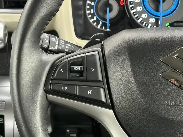 スズキ クロスビー HYBRID MZ 岩手県 2018(平30)年 1.9万km ミネラルグレーメタリック 3トーンコーディネート 禁煙車/ターボ/４WD/クルーズコントロール/前席シートヒーター/デュアルセンサーブレーキサポート/社外SDナビ/→フルセグTV/Bluetooth/CD/FM/AM/バックカメラ/ステアリングスイッチ/横滑り防止装置/リアコーナーセンサー/レーンキープアシスト/ダウンヒルアシストコントロール/オートライト/オートマチックハイビーム/フォグライト/〇プッシュスタート/〇パドルシフト/〇電動格納ミラー/〇ウィンカーミラー/〇ドアバイザー/〇フロアマット/〇シガーソケット/ビルトインETC/ドライブレコーダー