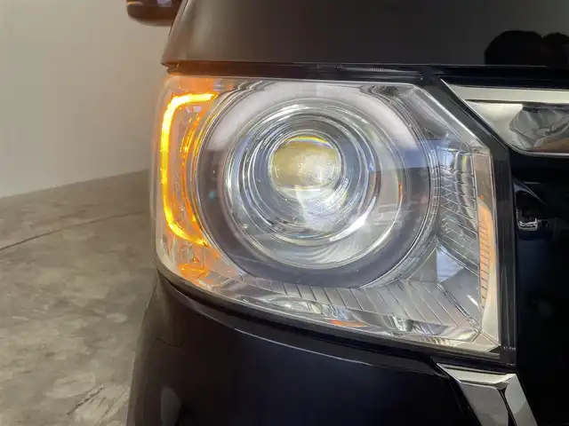 ホンダ Ｎ ＢＯＸ G L ターボ ホンダセンシング 群馬県 2018(平30)年 7.1万km クリスタルブラックパール 純正7インチナビ（VXM-195VFi）/AM/FM/CD/DVD/BT/ワンセグTV/バックカメラ/両側パワースライドドア/ビルトインETC/純正前後ドライブレコーダー/アダプティブクルーズコントロール/衝突軽減ブレーキ/路外逸脱抑制機能/ハイビームアシスト/LEDヘッドライト/パドルシフト/革巻きステアリング/ステアリングリモコン/スマートキー/プッシュスタート