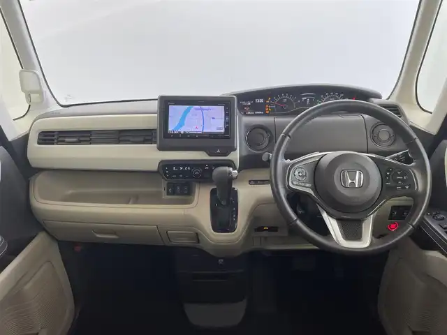 ホンダ Ｎ ＢＯＸ G L ターボ ホンダセンシング 群馬県 2018(平30)年 7.1万km クリスタルブラックパール 純正7インチナビ（VXM-195VFi）/AM/FM/CD/DVD/BT/ワンセグTV/バックカメラ/両側パワースライドドア/ビルトインETC/純正前後ドライブレコーダー/アダプティブクルーズコントロール/衝突軽減ブレーキ/路外逸脱抑制機能/ハイビームアシスト/LEDヘッドライト/パドルシフト/革巻きステアリング/ステアリングリモコン/スマートキー/プッシュスタート