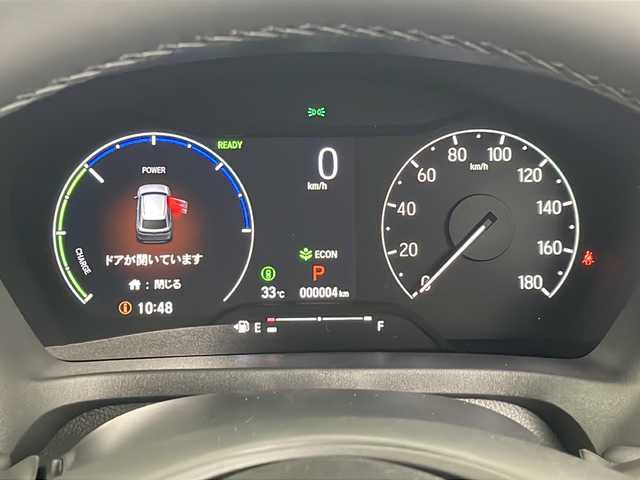 ホンダ ヴェゼル ハイブリッド e:HEV Z 埼玉県 2025(令7)年 0.1千km プラチナホワイトパール 登録済未使用車　/純正９インチナビ　/バックカメラ　/フルセグＴＶ　/パワーバックドア　/前後コーナーセンサー　/パドルシフト　/置くだけ充電　/純正ビルトインＥＴＣ２．０　/シートヒーター　/ハンドルヒーター　/ＢＳＭ