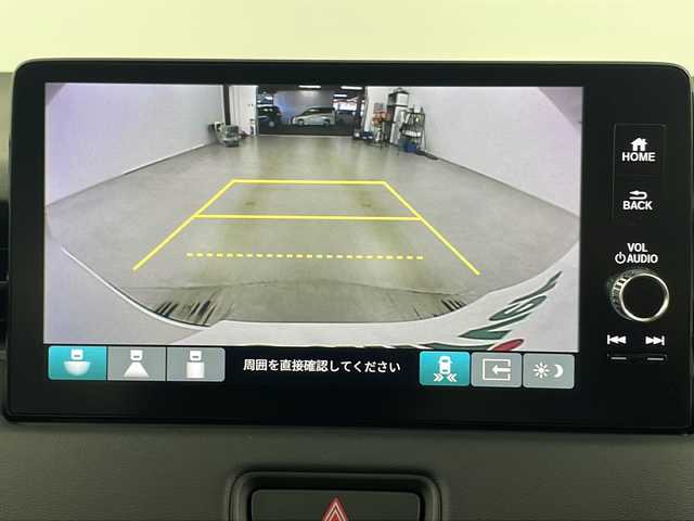 ホンダ ヴェゼル ハイブリッド e:HEV Z 埼玉県 2025(令7)年 0.1千km プラチナホワイトパール 登録済未使用車　/純正９インチナビ　/バックカメラ　/フルセグＴＶ　/パワーバックドア　/前後コーナーセンサー　/パドルシフト　/置くだけ充電　/純正ビルトインＥＴＣ２．０　/シートヒーター　/ハンドルヒーター　/ＢＳＭ