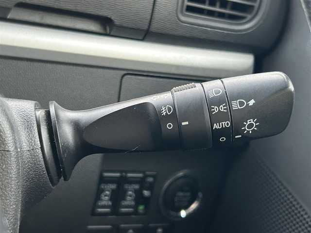 ダイハツ タント カスタム RS トップED SA Ⅲ 愛媛県 2018(平30)年 8万km メテオライトグレーイリュージョナルP ETC/前後ドライブレコーダー/ディーラーOP純正ナビ/BT/AM・FM/DVD/CD/フルセグ/両側パワースライドドア/LEDヘッドライト/オートマチックハイビーム/フォグランプ/ベンチシート