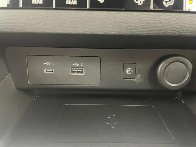 三菱 アウトランダー ＰＨＥＶ P 茨城県 2022(令4)年 3.8万km パールⅡ 純正12.3型ナビ/BOSEサウンド/全周囲カメラ/フルセグ/アクセサリーコンセント（AC100V、最大1500W）/衝突被害軽減ブレーキ/車線逸脱抑制装置/レーダークルーズコントロール/オートマチックハイビーム/クリアランスソナー/BSW/ETC2.0/ドラレコ/ワイヤレス充電/シートヒーター/ステアリングヒーター/純正20インチAW/LEDヘッドライト/スマートキー