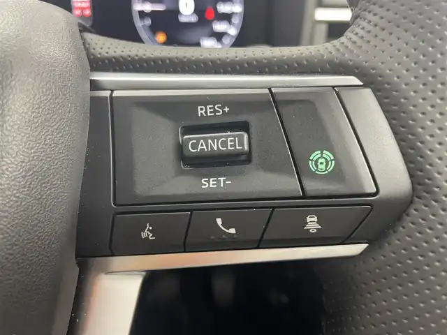 三菱 アウトランダー ＰＨＥＶ P 茨城県 2022(令4)年 3.8万km パールⅡ 純正12.3型ナビ/BOSEサウンド/全周囲カメラ/フルセグ/アクセサリーコンセント（AC100V、最大1500W）/衝突被害軽減ブレーキ/車線逸脱抑制装置/レーダークルーズコントロール/オートマチックハイビーム/クリアランスソナー/BSW/ETC2.0/ドラレコ/ワイヤレス充電/シートヒーター/ステアリングヒーター/純正20インチAW/LEDヘッドライト/スマートキー