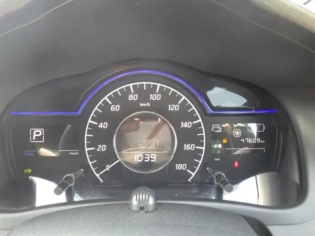 日産 ノート e－パワー X Bアロー 神奈川県 2019(平31)年 4.8万km シャイニングブルー/スーパーブラック 2トーン エマージェンシーブレーキ/インテリジェントクルーズコントロール/純正メモリーナビ/地デジTV/【DVD/CD再生機能　Bluetooth接続】/アラウンドビューモニター/インテリジェントルームミラー/ETC/LEDヘッドライト/ウインカーミラー/コーナーセンサー/純正15インチアルミホイル/インテリジェントキー