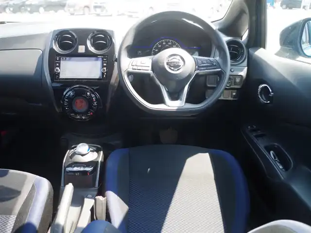 日産 ノート e－パワー X Bアロー 神奈川県 2019(平31)年 4.8万km シャイニングブルー/スーパーブラック 2トーン エマージェンシーブレーキ/インテリジェントクルーズコントロール/純正メモリーナビ/地デジTV/【DVD/CD再生機能　Bluetooth接続】/アラウンドビューモニター/インテリジェントルームミラー/ETC/LEDヘッドライト/ウインカーミラー/コーナーセンサー/純正15インチアルミホイル/インテリジェントキー