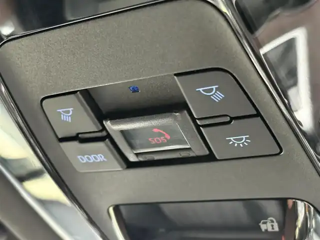 トヨタ ハリアー G 大分県 2020(令2)年 7.4万km ブラック ・純正ナビ(USB/AUX/BT/Miracast)/・フルセグテレビ/・バックモニター/・モデリスタエアロ/・プリクラッシュセーフティ/・コーナーセンサー/・ETC2.0/・ドライブレコーダー/・デジタルインナーミラー/・オートハイビーム/・運転席パワーシート/・ブレーキホールド/・MTモード付きAT/・電動リアゲート/・スマートキー