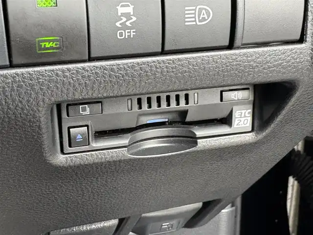 トヨタ ハリアー G 大分県 2020(令2)年 7.4万km ブラック ・純正ナビ(USB/AUX/BT/Miracast)/・フルセグテレビ/・バックモニター/・モデリスタエアロ/・プリクラッシュセーフティ/・コーナーセンサー/・ETC2.0/・ドライブレコーダー/・デジタルインナーミラー/・オートハイビーム/・運転席パワーシート/・ブレーキホールド/・MTモード付きAT/・電動リアゲート/・スマートキー