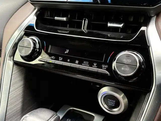 トヨタ ハリアー G 大分県 2020(令2)年 7.4万km ブラック ・純正ナビ(USB/AUX/BT/Miracast)/・フルセグテレビ/・バックモニター/・モデリスタエアロ/・プリクラッシュセーフティ/・コーナーセンサー/・ETC2.0/・ドライブレコーダー/・デジタルインナーミラー/・オートハイビーム/・運転席パワーシート/・ブレーキホールド/・MTモード付きAT/・電動リアゲート/・スマートキー