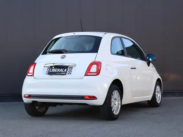 フィアット ５００ ツインエア ポップ 静岡県 2016(平28)年 4.7万km 白 純正オーディオ　/Ｂｌｕｅｔｏｏｔｈ　/社外１４ＡＷ（ＣＲＡＺＹ・ＫＥＮ，Ｓ・ＣＡＲ・ＣＬＵＢ）　/ＥＴＣ　/革調シートカバー　/社外シフトレバー　/リモコンキー　/純正フロアマット /ハロゲンライト
