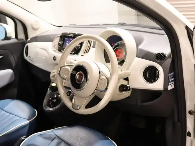 フィアット ５００ ツインエア ポップ 静岡県 2016(平28)年 4.7万km 白 純正オーディオ　/Ｂｌｕｅｔｏｏｔｈ　/社外１４ＡＷ（ＣＲＡＺＹ・ＫＥＮ，Ｓ・ＣＡＲ・ＣＬＵＢ）　/ＥＴＣ　/革調シートカバー　/社外シフトレバー　/リモコンキー　/純正フロアマット /ハロゲンライト
