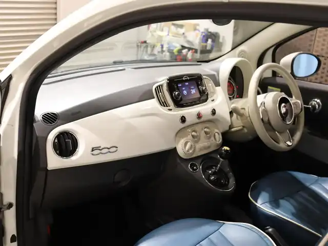 フィアット ５００ ツインエア ポップ 静岡県 2016(平28)年 4.7万km 白 純正オーディオ　/Ｂｌｕｅｔｏｏｔｈ　/社外１４ＡＷ（ＣＲＡＺＹ・ＫＥＮ，Ｓ・ＣＡＲ・ＣＬＵＢ）　/ＥＴＣ　/革調シートカバー　/社外シフトレバー　/リモコンキー　/純正フロアマット /ハロゲンライト