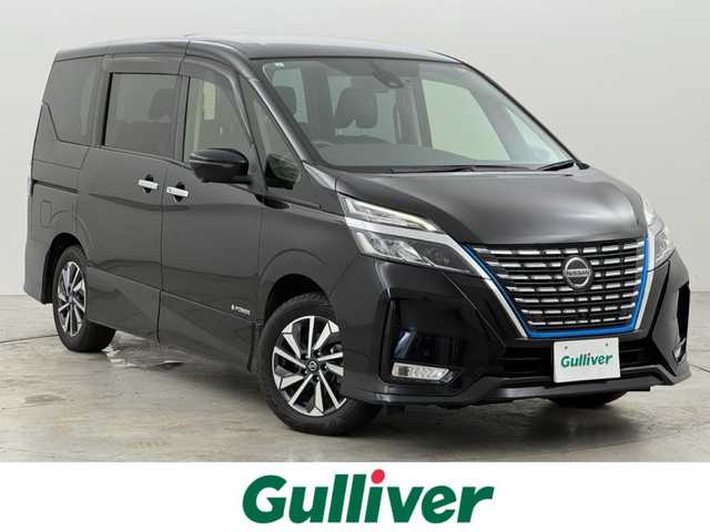 日産 セレナ e－パワー ハイウェイスター V 福岡県 2021(令3)年 5.6万km ダイヤモンドブラック 純正１０型ナビ　/全方位カメラ　/プロパイロット　/コーナーセンサー　/エマージェンシーブレーキ　/レーンキープ　/ＢＳＭ　/両側電動スライドドア　/デジタルインナーミラー　/ＥＴＣ　/ドラレコ　/純正１６インチＡＷ