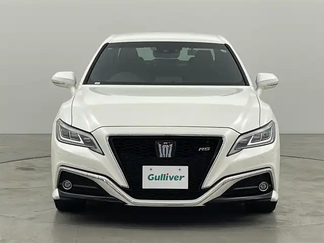 トヨタ クラウン ハイブリッド RS 福岡県 2020(令2)年 4.6万km ホワイトパールクリスタルシャイン 純正ナビ／フルセグＴＶ　/バックカメラ　/前方ドラレコ　/ＥＴＣ　/トヨタセーフティセンス　/アクセル踏み間違い防止　/ＭＴモード付ＡＴ　/シートヒーター／ベンチレーション　/ステアリングヒーター　/純正１８インチＡＷ