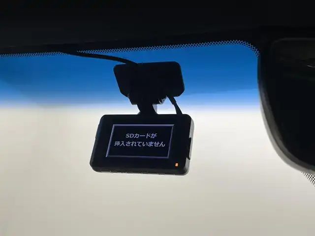 トヨタ クラウン ハイブリッド RS 福岡県 2020(令2)年 4.6万km ホワイトパールクリスタルシャイン 純正ナビ／フルセグＴＶ　/バックカメラ　/前方ドラレコ　/ＥＴＣ　/トヨタセーフティセンス　/アクセル踏み間違い防止　/ＭＴモード付ＡＴ　/シートヒーター／ベンチレーション　/ステアリングヒーター　/純正１８インチＡＷ