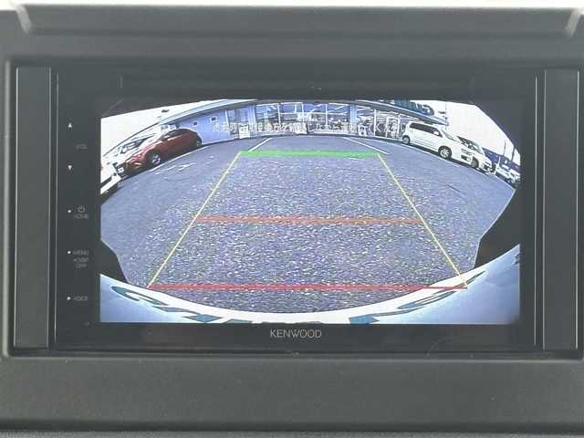 スズキ ジムニー XC 愛知県 2025(令7)年 0.2万km ミディアムグレー /禁煙/ワンオーナー/純正革調シートカバー//CSTマットブラック16インチAW/ホワイトレタータイヤ//ディスプレイオーディオ/CD/BT/USB//AppleCarPlay/AndroidAuto/バックカメラ//前後ドライブレコーダー//革巻きステア/ステアスイッチ//シートヒーター//純正LEDオートライト/オートハイビーム/フォグランプ//ヘッドライトウォッシャー//バニティミラー/電動格納ウィンカーミラー//コーナーセンサー//衝突軽減ブレーキ/LDA/クルーズコントロール//フロアマット//新車時保証書//取扱説明書//スペアスマートキー有