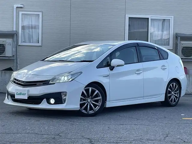 トヨタ プリウス G 青森県 2012(平24)年 5.9万km ホワイトパールクリスタルシャイン ワンオーナー/寒冷地仕様/フォグランプ/社外メモリナビ/・フルセグTV/AM/FM/CD/DVD/D席パワーシート/純正フロアマット/社外Fバンパー(純正積込)/社外マフラー(純正積込)/社外シフトノブ(純正積込)/ETC/クルーズコントロール/横滑り防止機能/オートライト/センターコンソール/社外15AW冬タイヤ積込有/スペアキー/保証書/取扱説明書