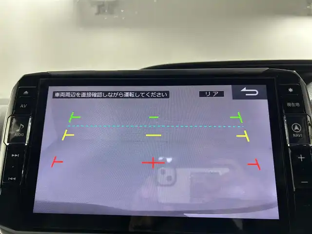 トヨタ ヴォクシー ZS 佐賀県 2017(平29)年 4.3万km ブラック 社外11インチナビ/フルセグ/Bluetooth/CD/DVD/社外12.8インチフリップダウンモニター/バックカメラ/両側パワースライドドア/ビルトインETC/トヨタセーフティーセンス/クルーズコントロール/LEDヘッドライト/フォグランプ/オートライト/オートマチックハイビーム/純正フロアマット/純正16インチアルミホイール