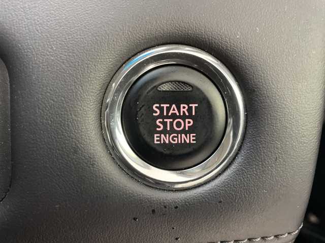 三菱 デリカＤ：５ P 道央・札幌 2023(令5)年 1万km アメジストブラック ・4WD　/e-Assist/・衝突被害軽減ブレーキ/・純正ナビ　CD/DVD/SD/USB/BT/・アラウンドビューモニター/・両側パワースライドドア/・パワーバックドア/・ブラインドスポットモニター/・レーダークルーズコントロール/・ステアリングスイッチ/ヒーター/・LEDオートライト/オートマチックハイビーム/・フォグランプ/・ETC/・レインセンサー/・電動格納ミラー/ウィンカーミラー/・スマートキー/スペアキー/・パドルシフト