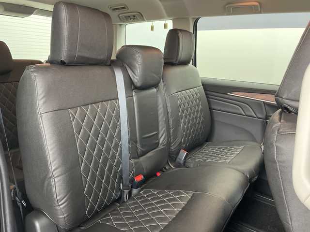 三菱 デリカＤ：５ P 道央・札幌 2023(令5)年 1万km アメジストブラック ・4WD　/e-Assist/・衝突被害軽減ブレーキ/・純正ナビ　CD/DVD/SD/USB/BT/・アラウンドビューモニター/・両側パワースライドドア/・パワーバックドア/・ブラインドスポットモニター/・レーダークルーズコントロール/・ステアリングスイッチ/ヒーター/・LEDオートライト/オートマチックハイビーム/・フォグランプ/・ETC/・レインセンサー/・電動格納ミラー/ウィンカーミラー/・スマートキー/スペアキー/・パドルシフト