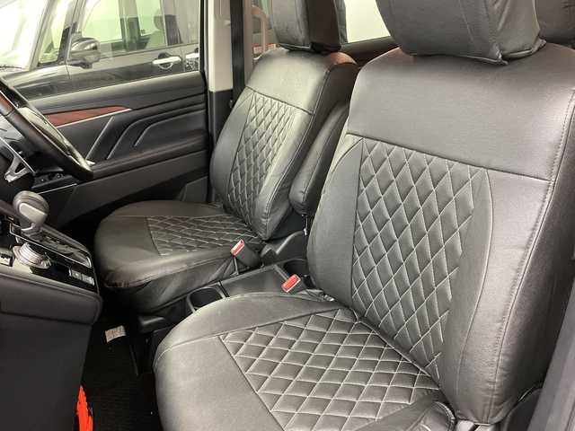 三菱 デリカＤ：５ P 道央・札幌 2023(令5)年 1万km アメジストブラック ・4WD　/e-Assist/・衝突被害軽減ブレーキ/・純正ナビ　CD/DVD/SD/USB/BT/・アラウンドビューモニター/・両側パワースライドドア/・パワーバックドア/・ブラインドスポットモニター/・レーダークルーズコントロール/・ステアリングスイッチ/ヒーター/・LEDオートライト/オートマチックハイビーム/・フォグランプ/・ETC/・レインセンサー/・電動格納ミラー/ウィンカーミラー/・スマートキー/スペアキー/・パドルシフト