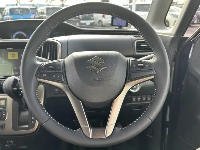 スズキ ソリオ バンディット Fリミテッド 和歌山県 2017(平29)年 3.5万km オフブルーM 社外8インチナビ（AVIC－RL90D）/バックカメラ/フルセグTV/衝突軽減ブレーキ/クルーズコントロール/レーンキープアシスト/オートライト/両側パワスラ/ビルトインETC/シートヒーター/レーダー探知機/LEDヘッドライト/フォグランプ/後席サンシェード