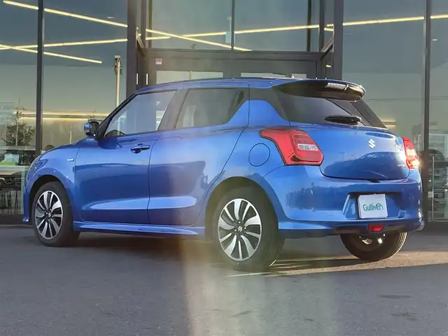 スズキ スイフト HYBRID RS 東京都 2017(平29)年 2.6万km スピーディーブルーM ワンオーナー/ダイヤトーンナビ/フルセグテレビ/ETC/DVD/CD/バックカメラ/LEDヘッドライト/セーフティパッケージ/シートヒーター/純正アルミホイール/デュアルセンサーブレーキサポート/スマートキー/スペアキー/純正フロアマット/レーダークルーズコントロール