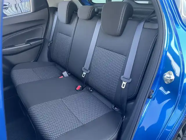 スズキ スイフト HYBRID RS 東京都 2017(平29)年 2.6万km スピーディーブルーM ワンオーナー/ダイヤトーンナビ/フルセグテレビ/ETC/DVD/CD/バックカメラ/LEDヘッドライト/セーフティパッケージ/シートヒーター/純正アルミホイール/デュアルセンサーブレーキサポート/スマートキー/スペアキー/純正フロアマット/レーダークルーズコントロール