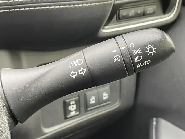 日産 セレナ ハイウェイスターVセレクションⅡ 群馬県 2019(平31)年 7.3万km ブリリアントホワイトパール 2トーン ワンオーナー/プロパイロット/インテリジェントパーキングアシスト/純正9型ナビ/純正フリップダウンモニター/フルセグTV/Bluetooth/CD/DVD/Blu-ray/純正ドライブレコーダー/アラウンドビューモニター/ビルトインETC/両側パワースライドドア/ハンズフリースライドドア/レーダークルーズコントロール/LEDヘッドライト/オートライト/ステアリングスイッチ/横滑り防止装置/前後コーナーセンサー/衝突軽減ブレーキ/レーンキープアシスト/W/サイド/カーテンエアバック/保証書/取扱説明書