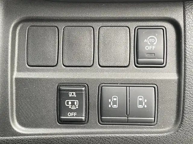 日産 セレナ ハイウェイスターVセレクションⅡ 群馬県 2019(平31)年 7.3万km ブリリアントホワイトパール 2トーン ワンオーナー/プロパイロット/インテリジェントパーキングアシスト/純正9型ナビ/純正フリップダウンモニター/フルセグTV/Bluetooth/CD/DVD/Blu-ray/純正ドライブレコーダー/アラウンドビューモニター/ビルトインETC/両側パワースライドドア/ハンズフリースライドドア/レーダークルーズコントロール/LEDヘッドライト/オートライト/ステアリングスイッチ/横滑り防止装置/前後コーナーセンサー/衝突軽減ブレーキ/レーンキープアシスト/W/サイド/カーテンエアバック/保証書/取扱説明書