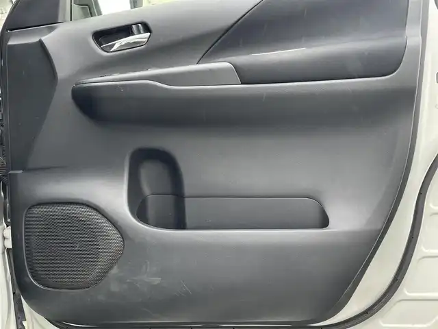 日産 セレナ ハイウェイスターVセレクションⅡ 群馬県 2019(平31)年 7.3万km ブリリアントホワイトパール 2トーン ワンオーナー/プロパイロット/インテリジェントパーキングアシスト/純正9型ナビ/純正フリップダウンモニター/フルセグTV/Bluetooth/CD/DVD/Blu-ray/純正ドライブレコーダー/アラウンドビューモニター/ビルトインETC/両側パワースライドドア/ハンズフリースライドドア/レーダークルーズコントロール/LEDヘッドライト/オートライト/ステアリングスイッチ/横滑り防止装置/前後コーナーセンサー/衝突軽減ブレーキ/レーンキープアシスト/W/サイド/カーテンエアバック/保証書/取扱説明書