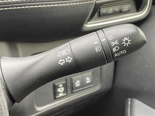 日産 セレナ ハイウェイスターVセレクションⅡ 群馬県 2019(平31)年 7.3万km ブリリアントホワイトパール 2トーン ワンオーナー/プロパイロット/インテリジェントパーキングアシスト/純正9型ナビ/純正フリップダウンモニター/フルセグTV/Bluetooth/CD/DVD/Blu-ray/純正ドライブレコーダー/アラウンドビューモニター/ビルトインETC/両側パワースライドドア/ハンズフリースライドドア/レーダークルーズコントロール/LEDヘッドライト/オートライト/ステアリングスイッチ/横滑り防止装置/前後コーナーセンサー/衝突軽減ブレーキ/レーンキープアシスト/W/サイド/カーテンエアバック/保証書/取扱説明書