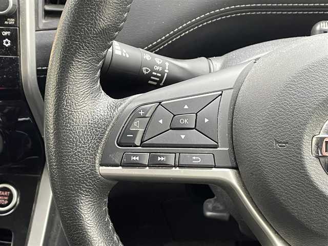 日産 セレナ ハイウェイスターVセレクションⅡ 群馬県 2019(平31)年 7.3万km ブリリアントホワイトパール 2トーン ワンオーナー/プロパイロット/インテリジェントパーキングアシスト/純正9型ナビ/純正フリップダウンモニター/フルセグTV/Bluetooth/CD/DVD/Blu-ray/純正ドライブレコーダー/アラウンドビューモニター/ビルトインETC/両側パワースライドドア/ハンズフリースライドドア/レーダークルーズコントロール/LEDヘッドライト/オートライト/ステアリングスイッチ/横滑り防止装置/前後コーナーセンサー/衝突軽減ブレーキ/レーンキープアシスト/W/サイド/カーテンエアバック/保証書/取扱説明書