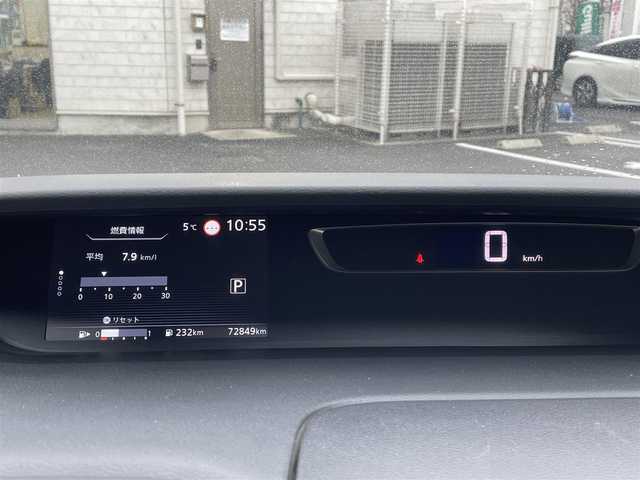 日産 セレナ ハイウェイスターVセレクションⅡ 群馬県 2019(平31)年 7.3万km ブリリアントホワイトパール 2トーン ワンオーナー/プロパイロット/インテリジェントパーキングアシスト/純正9型ナビ/純正フリップダウンモニター/フルセグTV/Bluetooth/CD/DVD/Blu-ray/純正ドライブレコーダー/アラウンドビューモニター/ビルトインETC/両側パワースライドドア/ハンズフリースライドドア/レーダークルーズコントロール/LEDヘッドライト/オートライト/ステアリングスイッチ/横滑り防止装置/前後コーナーセンサー/衝突軽減ブレーキ/レーンキープアシスト/W/サイド/カーテンエアバック/保証書/取扱説明書