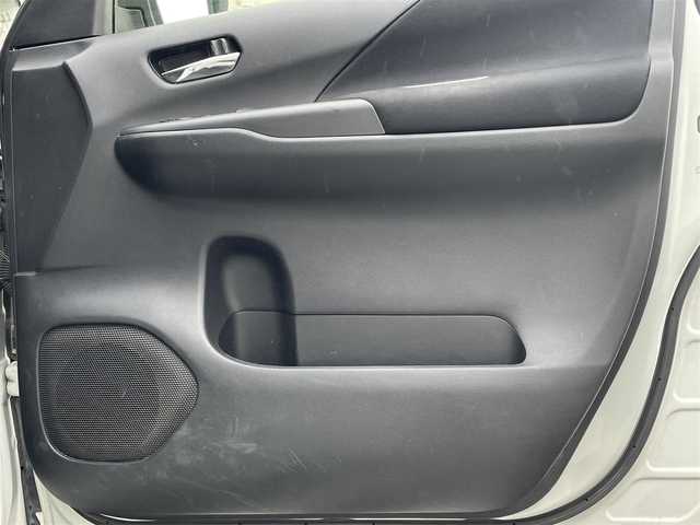 日産 セレナ ハイウェイスターVセレクションⅡ 群馬県 2019(平31)年 7.3万km ブリリアントホワイトパール 2トーン ワンオーナー/プロパイロット/インテリジェントパーキングアシスト/純正9型ナビ/純正フリップダウンモニター/フルセグTV/Bluetooth/CD/DVD/Blu-ray/純正ドライブレコーダー/アラウンドビューモニター/ビルトインETC/両側パワースライドドア/ハンズフリースライドドア/レーダークルーズコントロール/LEDヘッドライト/オートライト/ステアリングスイッチ/横滑り防止装置/前後コーナーセンサー/衝突軽減ブレーキ/レーンキープアシスト/W/サイド/カーテンエアバック/保証書/取扱説明書