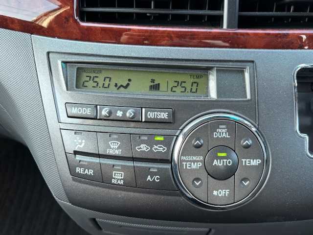 トヨタ エスティマ アエラス Gエディション 宮城県 2010(平22)年 9万km ホワイトパールクリスタルシャイン 登録時走行距離89763km/SDナビ/後席モニター/フルセグ/CD/DVD/オートライト/プッシュスタート/スマートキー/モデリスタエアロ/純正アルミホイール/純正フロアマット/両側パワースライド/バックカメラ