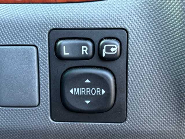 トヨタ エスティマ アエラス Gエディション 宮城県 2010(平22)年 9万km ホワイトパールクリスタルシャイン 登録時走行距離89763km/SDナビ/後席モニター/フルセグ/CD/DVD/オートライト/プッシュスタート/スマートキー/モデリスタエアロ/純正アルミホイール/純正フロアマット/両側パワースライド/バックカメラ