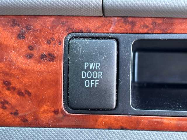 トヨタ エスティマ アエラス Gエディション 宮城県 2010(平22)年 9万km ホワイトパールクリスタルシャイン 登録時走行距離89763km/SDナビ/後席モニター/フルセグ/CD/DVD/オートライト/プッシュスタート/スマートキー/モデリスタエアロ/純正アルミホイール/純正フロアマット/両側パワースライド/バックカメラ