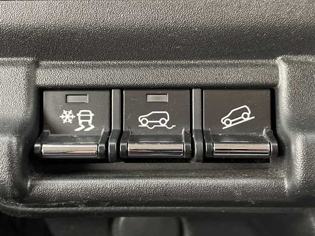 マツダ フレア クロスオーバー ハイブリッド XS 富山県 2020(令2)年 10.1万km クールカーキパールメタリック ４ＷＤ/デュアルカメラブレーキサポート/純正SDナビ/フルセグＴＶ／Ｂｌｕｅｔｏｏｔｈ/リアパーキングセンサー/レーンキープアシスト/ビルトインＥＴＣ/ステアリングスイッチ/オートライト/ＬＥＤヘッドライト/シートヒーター/純正AW15インチ/純正フロアマット/ドアバイザー/横滑り防止装置/Wエアバック/カーテンエアバック/スマートキー2本/保証書有