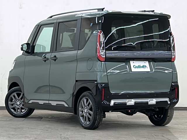 三菱 デリカミニ T プレミアム 道央・札幌 2025(令7)年 0.1万km未満 緑Ｍ /4WD//純正ディスプレイオーディオ/（VTR/HDMI/Android Auto/Apple carplay)//三菱e-Assist/・衝突被害軽減システム/・踏み間違い衝突防止アシスト/・車線逸脱警報システム/・オートマチックハイビーム/・ふらつき警報/・前方衝突予測警報/・標識認識システム/・先行車発進通知/・ヒルディセントコントロール//革巻きステアリング//ステアリングスイッチ//パドルシフト//ハンドルヒーター//両側パワースライドドア//運転席・助手席シートヒーター//ウインカーミラー//デジタルミラー//後席プラズマクラスター付サーキュレーター