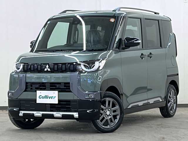 三菱 デリカミニ T プレミアム 道央・札幌 2025(令7)年 0.1万km未満 緑Ｍ /4WD//純正ディスプレイオーディオ/（VTR/HDMI/Android Auto/Apple carplay)//三菱e-Assist/・衝突被害軽減システム/・踏み間違い衝突防止アシスト/・車線逸脱警報システム/・オートマチックハイビーム/・ふらつき警報/・前方衝突予測警報/・標識認識システム/・先行車発進通知/・ヒルディセントコントロール//革巻きステアリング//ステアリングスイッチ//パドルシフト//ハンドルヒーター//両側パワースライドドア//運転席・助手席シートヒーター//ウインカーミラー//デジタルミラー//後席プラズマクラスター付サーキュレーター