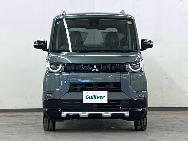 三菱 デリカミニ T プレミアム 道央・札幌 2025(令7)年 0.1万km未満 緑Ｍ /4WD//純正ディスプレイオーディオ/（VTR/HDMI/Android Auto/Apple carplay)//三菱e-Assist/・衝突被害軽減システム/・踏み間違い衝突防止アシスト/・車線逸脱警報システム/・オートマチックハイビーム/・ふらつき警報/・前方衝突予測警報/・標識認識システム/・先行車発進通知/・ヒルディセントコントロール//革巻きステアリング//ステアリングスイッチ//パドルシフト//ハンドルヒーター//両側パワースライドドア//運転席・助手席シートヒーター//ウインカーミラー//デジタルミラー//後席プラズマクラスター付サーキュレーター