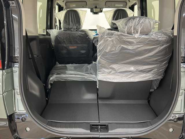 三菱 デリカミニ T プレミアム 道央・札幌 2025(令7)年 0.1万km未満 緑Ｍ /4WD//純正ディスプレイオーディオ/（VTR/HDMI/Android Auto/Apple carplay)//三菱e-Assist/・衝突被害軽減システム/・踏み間違い衝突防止アシスト/・車線逸脱警報システム/・オートマチックハイビーム/・ふらつき警報/・前方衝突予測警報/・標識認識システム/・先行車発進通知/・ヒルディセントコントロール//革巻きステアリング//ステアリングスイッチ//パドルシフト//ハンドルヒーター//両側パワースライドドア//運転席・助手席シートヒーター//ウインカーミラー//デジタルミラー//後席プラズマクラスター付サーキュレーター