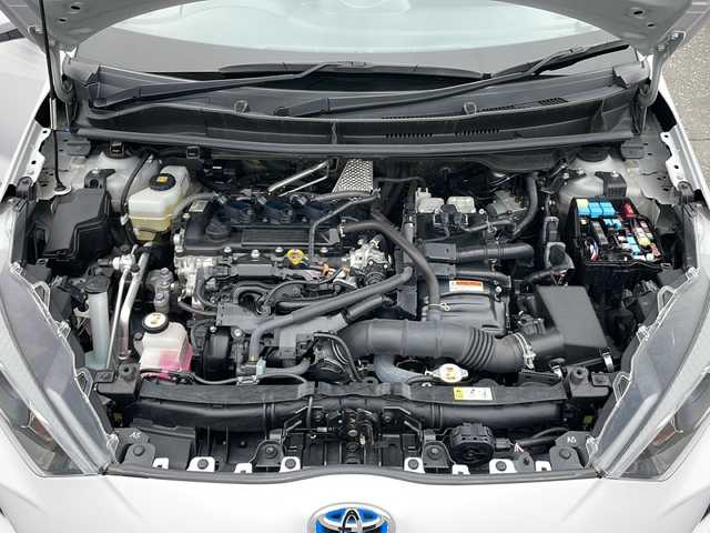 トヨタ ヤリス ハイブリッド X 岩手県 2020(令2)年 9.5万km アイスピンクメタリック 純正9インチメモリーナビ/AM/FM/Bluetooth/バックカメラ/ビルトインETC2.0/ドライブレコーダー/レーダークルーズコントロール/トヨタセーフティセンス/フロントガラス熱線/ドアミラーヒーター/オートライト/オートハイビーム/LEDヘッドライト/フォグランプ/スマートキー/プッシュスタート/電動格納ミラー/社外15インチAW/純正フロアマット/純正ドアバイザー/保証書/取扱説明書