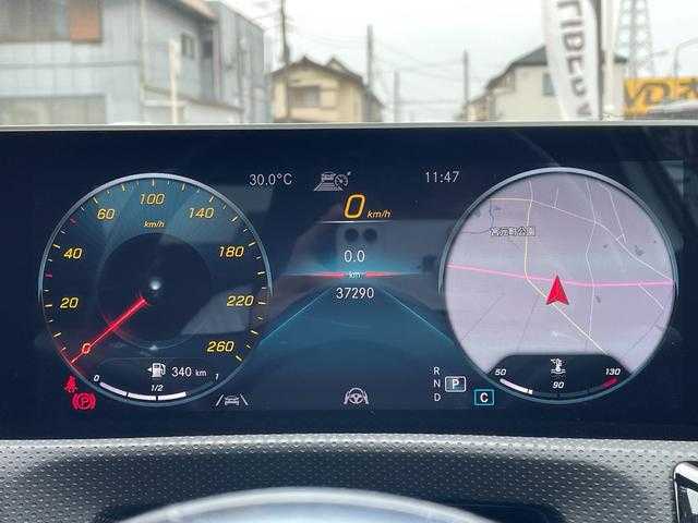 メルセデス・ベンツ Ａ２００ｄ AMGライン 埼玉県 2020(令2)年 3.8万km 白 黒ハーフレザーシート　/純正ナビ　/バックカメラ　/アダプティブクルーズコントロール　/ブラインドスポットモニター　/フルセグ　/シートヒーター/純正１８インチアルミホイール　/パークアシスト　/レーンキープ/ＥＴＣ