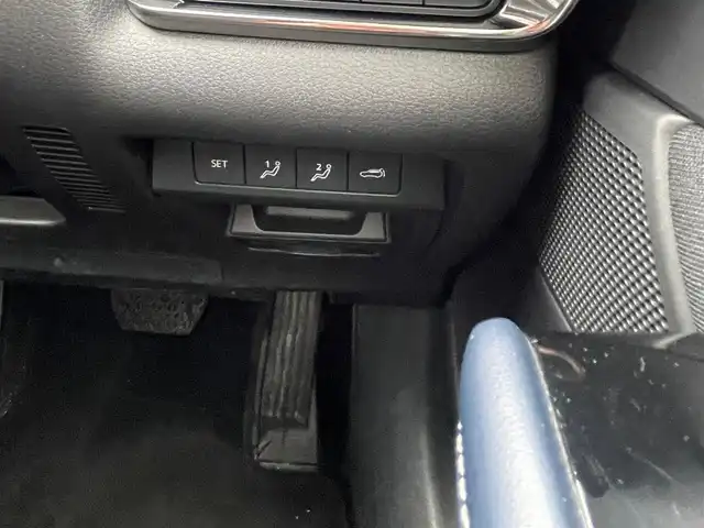 マツダ ＣＸ－３０ 20S プロアクティブツーリングセレ 島根県 2020(令2)年 3.6万km マシーングレープレミアムM 純正SDナビ　/地デジ　/DVD再生　/Bluetooth接続　/バック／全方位カメラ　/前後ドライブレコーダー　/ビルトインETC　/レーダークルーズコントロール/衝突軽減ブレーキ/レーンキープアシスト/アイドリングストップ　/パワーバックドア　/前後コーナーセンサー/運転席メモリーパワーシート　/前席シートヒーター/ステアリングヒーター/オートハイビーム／ライト/純正LEDヘッドライト　/スマートキー/プッシュスタート/純正１８インチアルミホイール/純正フロアマット