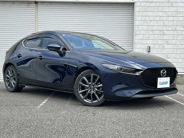 マツダ マツダ３ファストバック XD バーガンディセレクション 新潟県 2021(令3)年 2.3万km ディープクリスタルブルーマイカ 純正ETC/BOSEサウンド/スペアキー/全周囲カメラ/ハンドルヒーター/本革ステアリング/MT付きAT車/４WD/純正フロアマット/DN席シートヒーター/D席パワーシート/純正ホイール/オートライト/LEDライト/パーキングアシスト/アイドリングストップ/クルーズコントロール（追従有）/前後ドライブレコーダー/プッシュスタートボタン