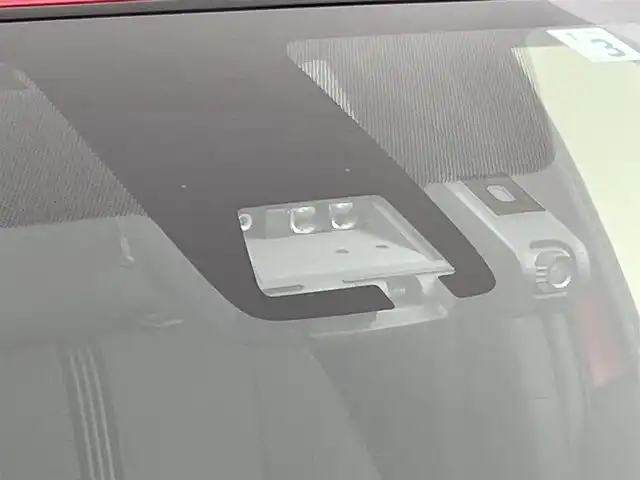 トヨタ アクア クロスオーバー グラム 群馬県 2020(令2)年 3.6万km スーパーレッドⅤ 純正７インチナビ　Ｂｌｕｅｔｏｏｔｈ　バックカメラ　プリクラッシュセーフティ　車線逸脱　シートヒーター　オートマチックハイビーム　クリアランスソナー　ＬＥＤヘッドライト　ドライブレコーダー　ＥＴＣ