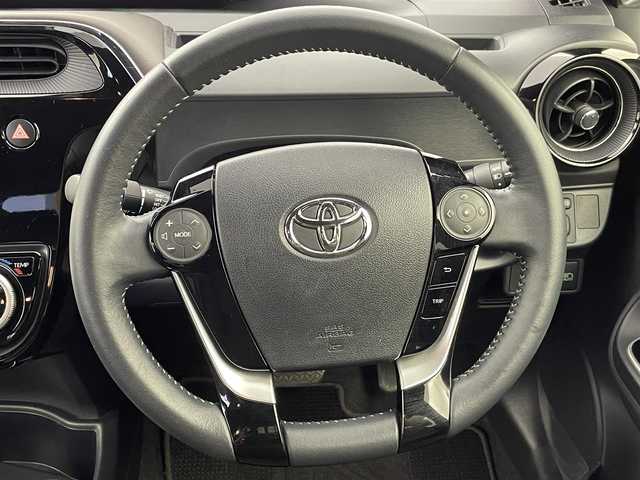 トヨタ アクア クロスオーバー グラム 群馬県 2020(令2)年 3.6万km スーパーレッドⅤ 純正７インチナビ　Ｂｌｕｅｔｏｏｔｈ　バックカメラ　プリクラッシュセーフティ　車線逸脱　シートヒーター　オートマチックハイビーム　クリアランスソナー　ＬＥＤヘッドライト　ドライブレコーダー　ＥＴＣ